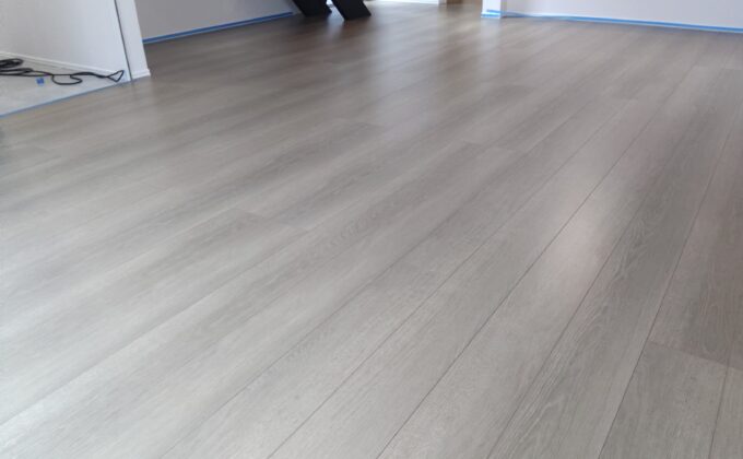 【施工後】東京都八王子市 ご新築戸建て Ｗ様邸 ワンニャンすべらんフロアコーティング施工事例 ワンニャンすべらんフロアコーティング施工済み