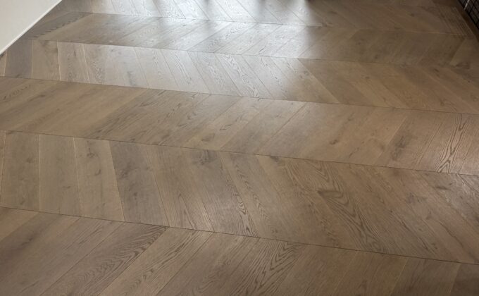 【施工前】栃木県宇都宮市 ご入居中戸建て Ｍ様邸 フローリング