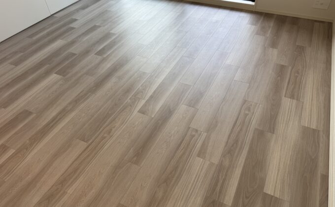 【施工前】千葉県柏市 ご新築マンション Ｏ様邸 ワンニャンすべらんフロアコーティング施工事例 施工前の状態