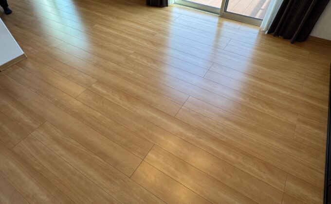 【施工後】茨城県つくば市 中古戸建て Ｙ様邸 ワンニャンすべらんフロアコーティング施工事例 ワンニャンすべらんフロアコーティング施工済み