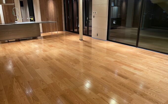 【施工後】神奈川県逗子市 ご新築戸建て Ｍ様邸 ワンニャンすべらんフロアコーティング施工事例 ワンニャンすべらんフロアコーティング施工済み