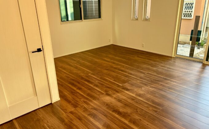 【施工後】千葉県千葉市 ご新築戸建て Ｓ様邸 ワンニャンすべらんフロアコーティング施工事例 ワンニャンすべらんフロアコーティング施工済み