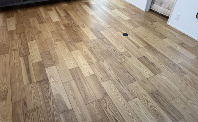 【施工前】神奈川県横浜市 ご入居中戸建て Ｏ様邸 ワンニャンすべらんフロアコーティング施工事例 施工前の状態