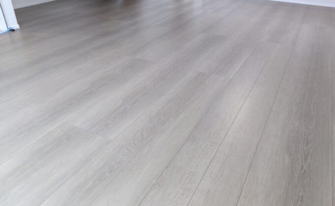 【施工前】東京都八王子市 ご新築戸建て Ｗ様邸 ワンニャンすべらんフロアコーティング施工事例 施工前の状態