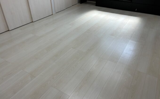 【施工後】埼玉県草加市 ご入居中戸建て Ｓ様邸 ワンニャンすべらんフロアコーティング施工事例 ワンニャンすべらんフロアコーティング施工済み