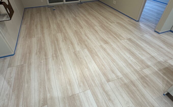 【施工前】静岡県富士市 ご新築戸建て Ｋ様邸 ワンニャンすべらんフロアコーティング施工事例 施工前の状態