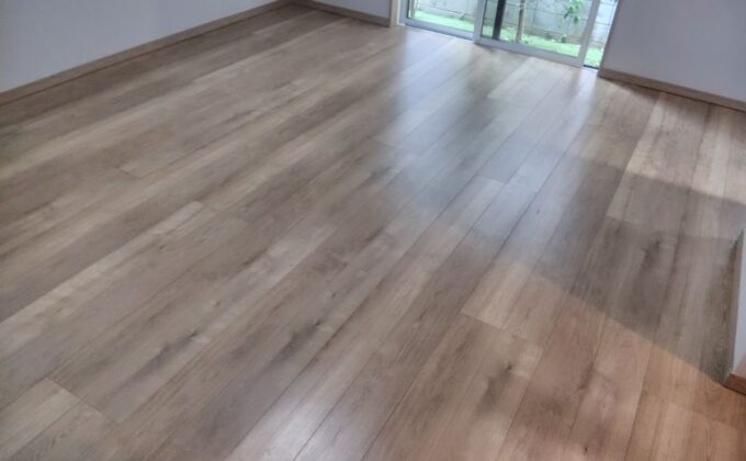 【施工後】東京都杉並区 ご新築戸建て Ｋ様邸 ワンニャンすべらんフロアコーティング施工事例 ワンニャンすべらんフロアコーティング施工済み