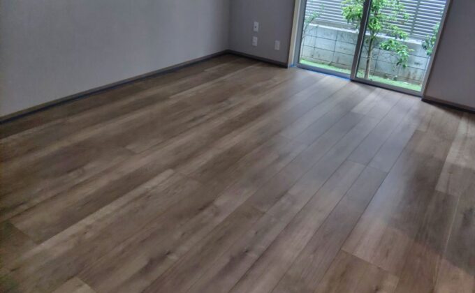 【施工前】東京都杉並区 ご新築戸建て Ｋ様邸 ワンニャンすべらんフロアコーティング施工事例 施工前の状態